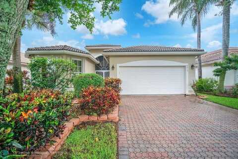 6615 Malta Dr, Boynton Beach, FL 33437