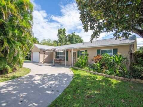 1586 29th Avenue, Vero Beach, FL 32960