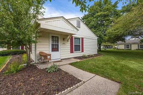 2921 ROCKFORD Court, Lake Orion, MI 48360