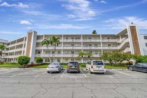 4005 Hythe A, Boca Raton, FL 33434