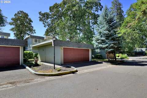 1500 NORKENZIE RD, Eugene, OR 97401