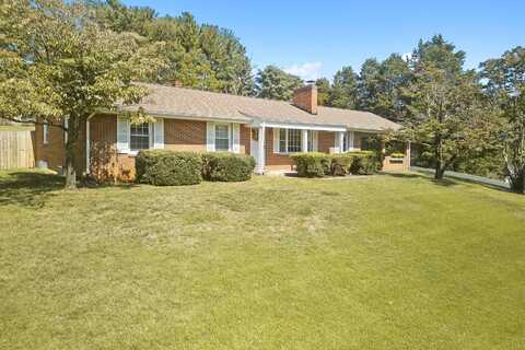 3300 Read Mountain RD, Roanoke, VA 24019