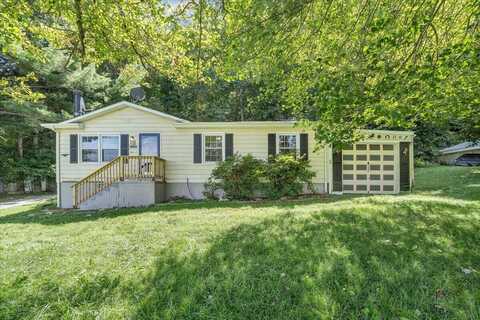 11032 Rocky RD, Bent Mountain, VA 24059