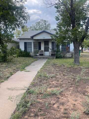 2402 Juanita Ave, San Angelo, TX 76903