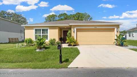 3224 Trainfo Avenue SE, Palm Bay, FL 32909