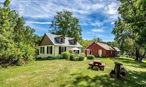 6846 County Road N, Avoca, WI 53506