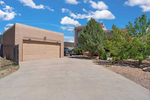 4100 Chaparron, Santa Fe, NM 87507