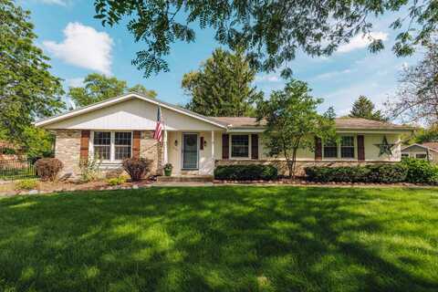 Lone Oak, BROOKFIELD, WI 53045