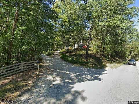 Wanderway Dr, Cleveland, GA 30528