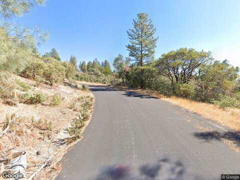 Suncrest Dr, Oakhurst, CA 93644