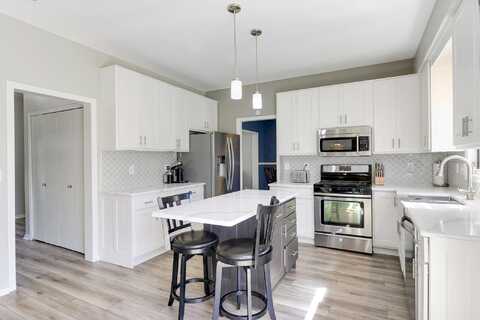 Norway Pine, SAINT PAUL, MN 55110