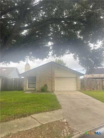 204 Rattan Drive, Victoria, TX 77901