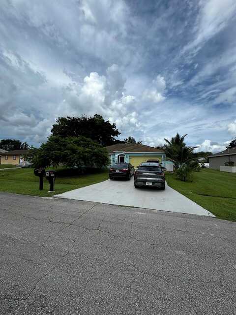 Larchmont, PORT SAINT LUCIE, FL 34984