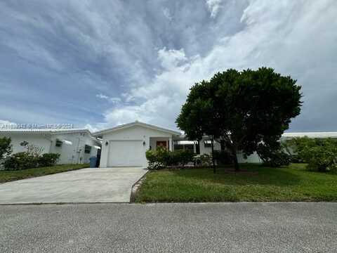 13Th, BOYNTON BEACH, FL 33426