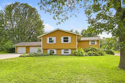 Elm, CARVER, MN 55315