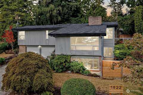 138Th, BELLEVUE, WA 98005