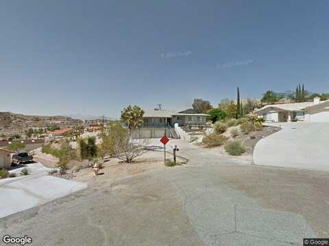 Pinon, YUCCA VALLEY, CA 92284