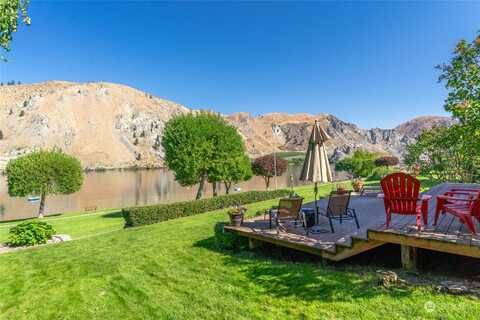 Lakefront, ORONDO, WA 98843