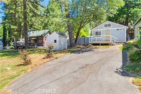 Pine, CRESTLINE, CA 92325