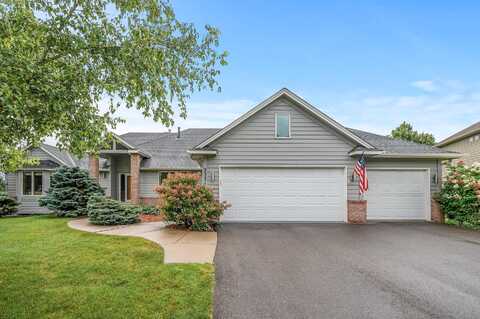 Fawn Hill, CHANHASSEN, MN 55317