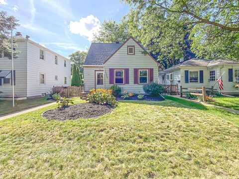 113Th, MILWAUKEE, WI 53214