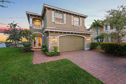 Via Della, PORT SAINT LUCIE, FL 34986