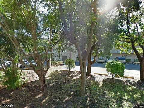 48Th, LAUDERDALE LAKES, FL 33319