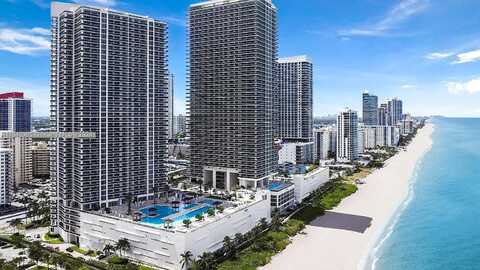 Ocean, HALLANDALE BEACH, FL 33009