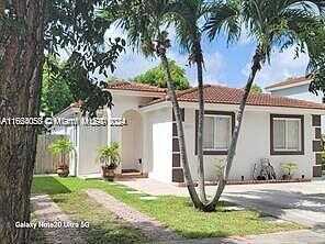 251St, HOMESTEAD, FL 33032