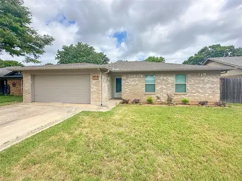 Mountain Laurel, BEDFORD, TX 76021