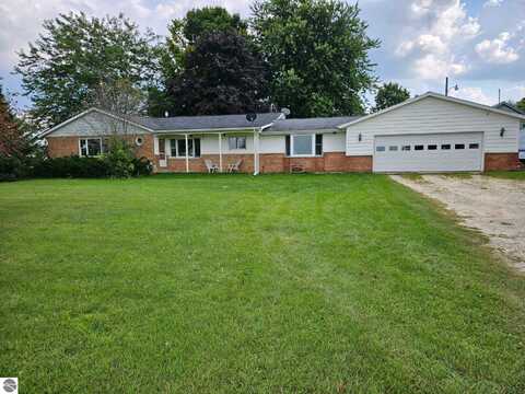 1500 Waterwheel Road, Edmore, MI 48829