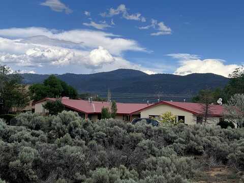 915 Gusdorf Road, Taos, NM 87571