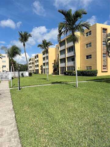 10Th, DANIA, FL 33004