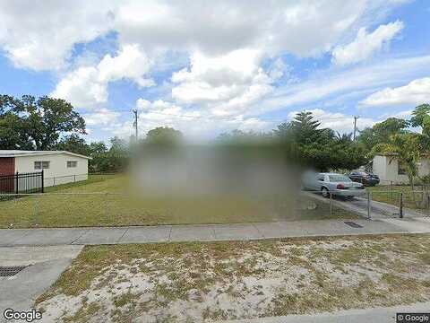 21St, OPA LOCKA, FL 33054