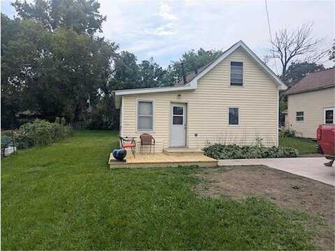 Howard, AMERY, WI 54001