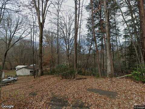 White, HIAWASSEE, GA 30546