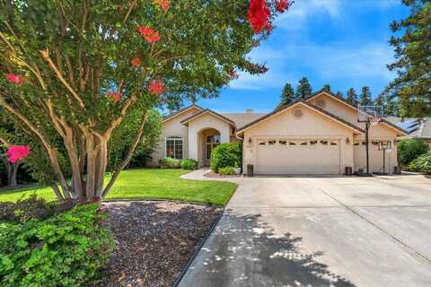 3025 S La Mesa Court, Visalia, CA 93292