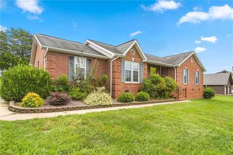 5763 Racine Road, Randleman, NC 27317