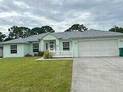 Se Walters Terrace, Port Saint Lucie, FL 34953