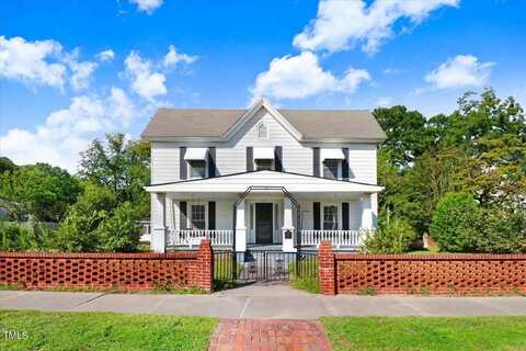 216 W Railroad Street, La Grange, NC 28551