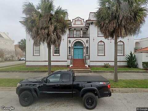 22Nd, GALVESTON, TX 77550