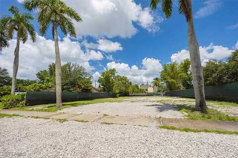 7Th, NAPLES, FL 34102