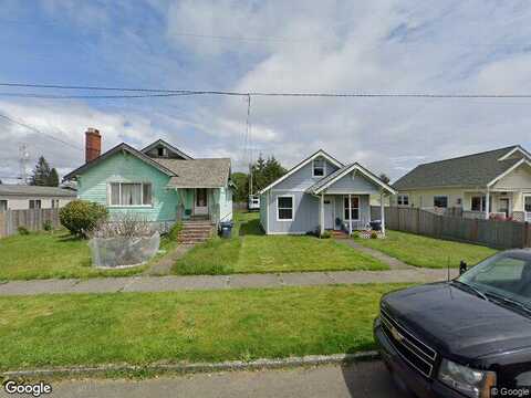 4Th St, Cosmopolis, WA 98537