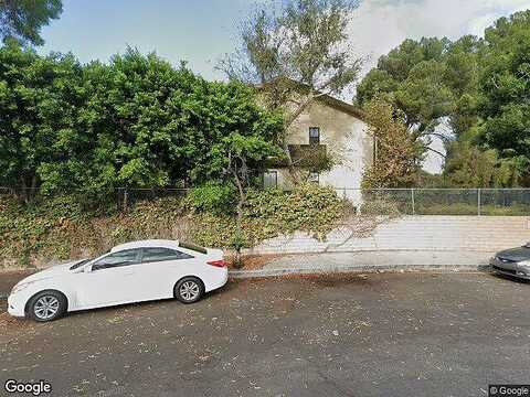 Corbin Ave, Reseda, CA 91335