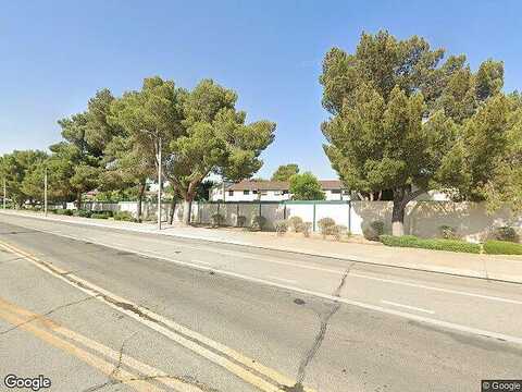 15Th St E, Lancaster, CA 93535