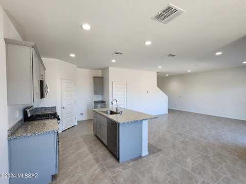 E Market Street, Tucson, AZ 85706