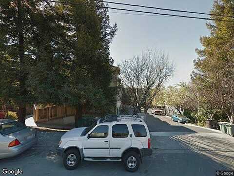 Maubert Ave, San Leandro, CA 94578