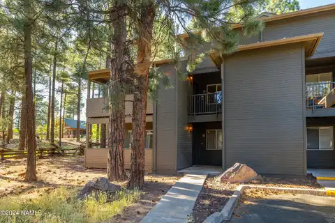 W University, # 212, Flagstaff, AZ 86001