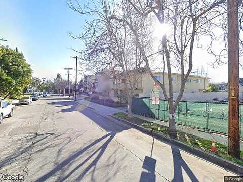 Hortense St, Toluca Lake, CA 91602