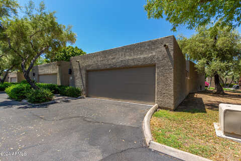 E Mcdonald Drive, Scottsdale, AZ 85250